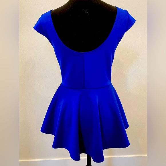 Ladies beautiful blue summer top size L - Picture 2 of 4